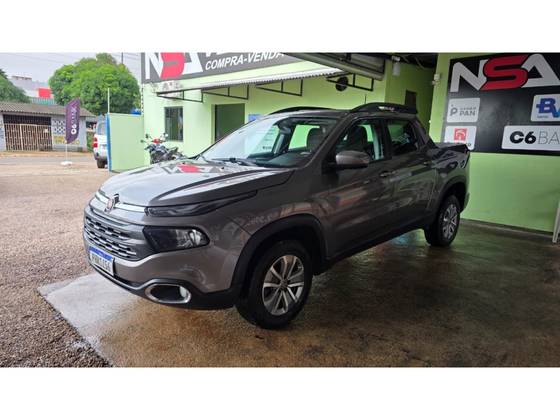 FIAT TORO 1.8 16V EVO FLEX FREEDOM AT6 FIAT TORO 1.8 16V EVO FLEX FREEDOM AT6